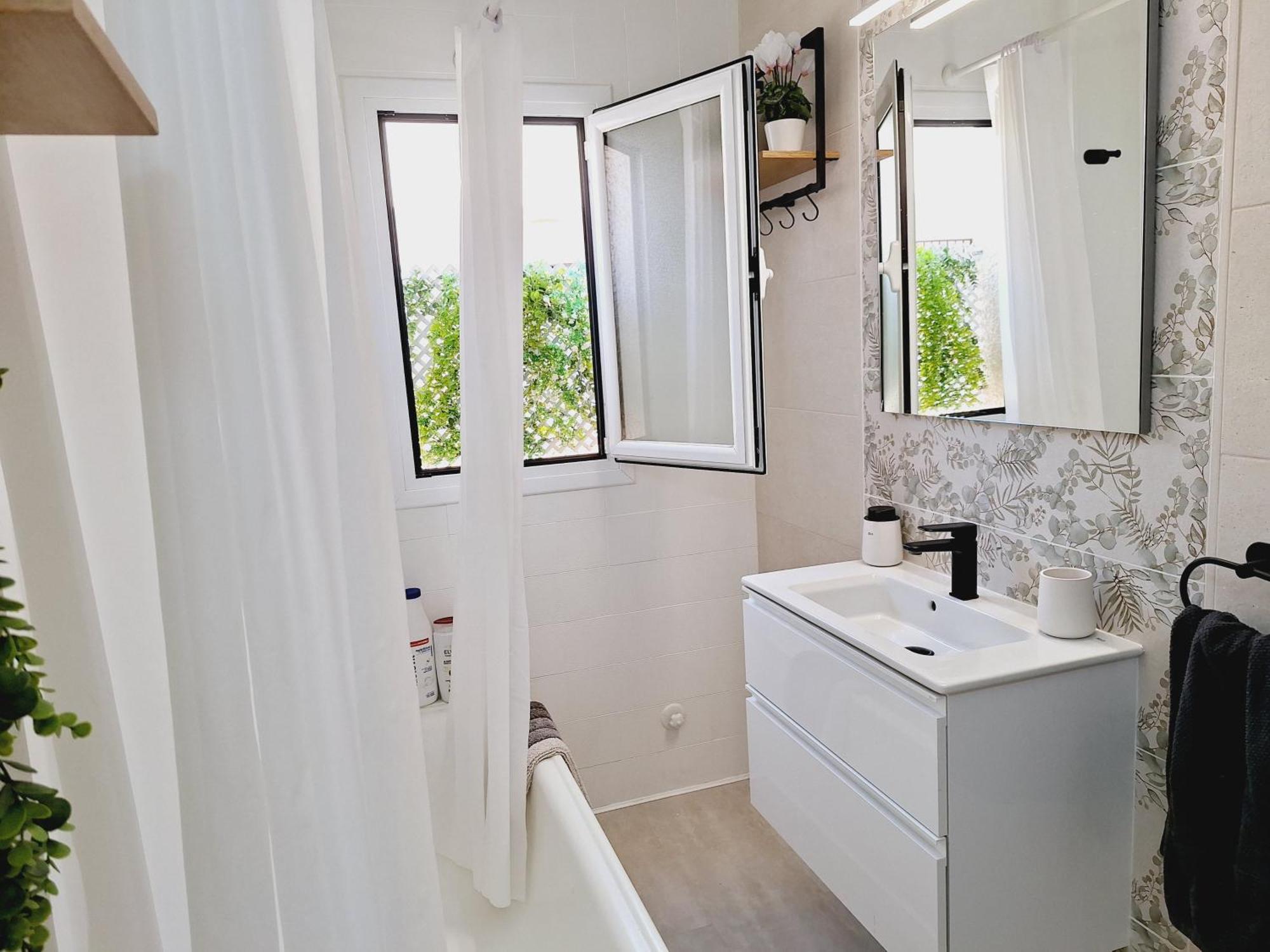 Rosalia Playa San Cristobal Wifi Netflix Apartment Almunecar Bagian luar foto